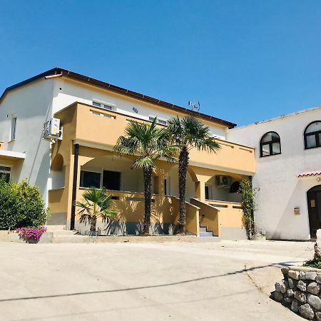 Apartments Anna III Baška Екстериор снимка